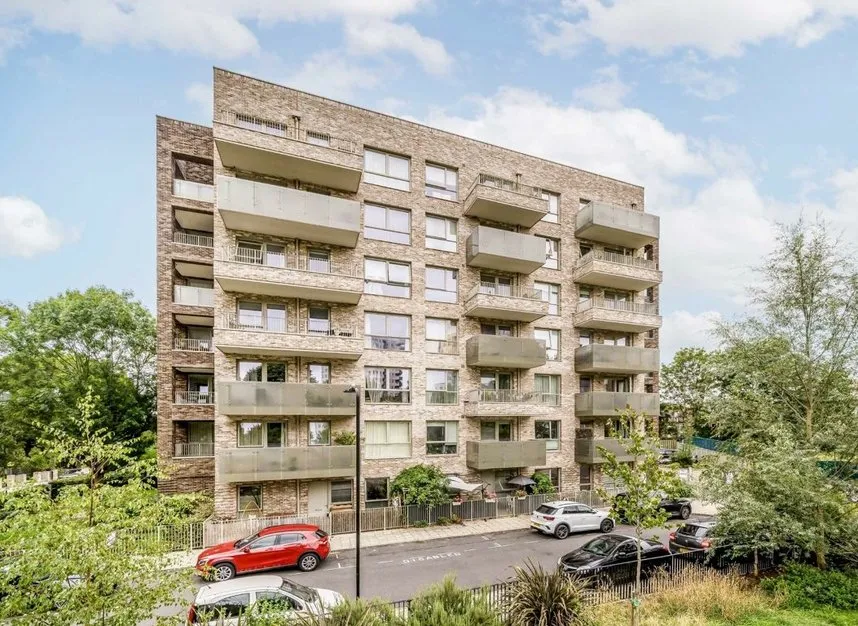 Avenue Road, Acton, W3, photo 6