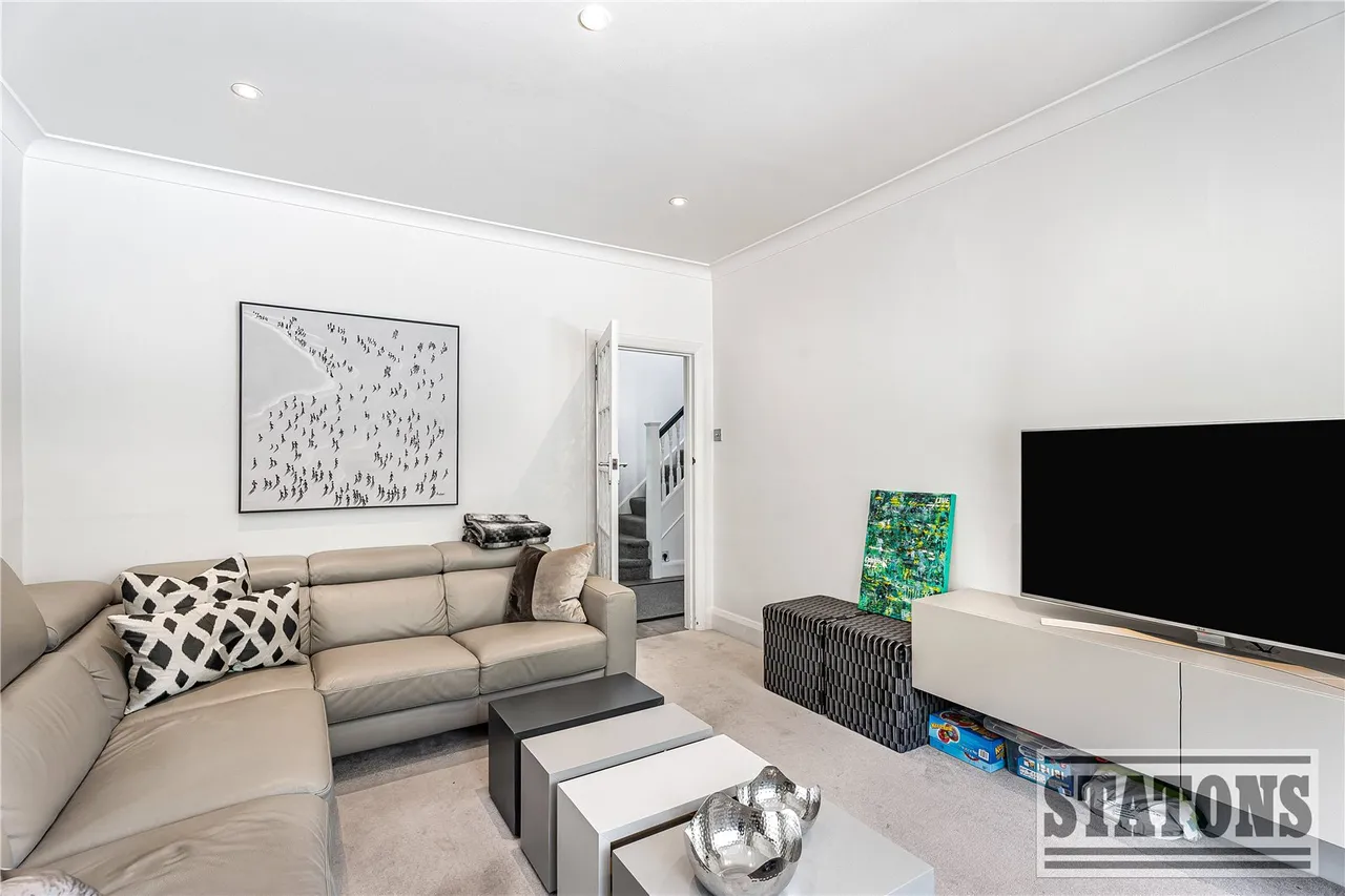 Oakdale, London, N14 5RA, photo 4
