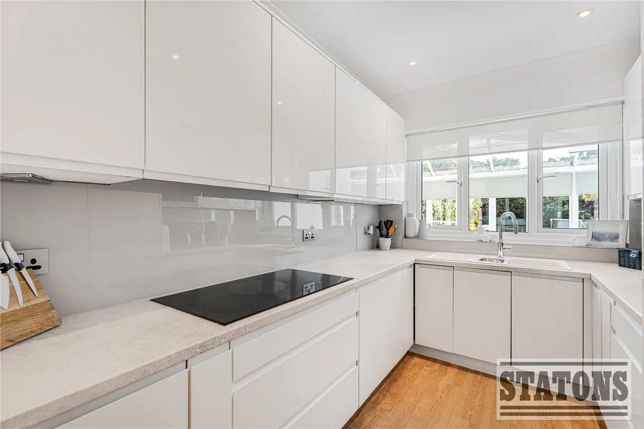 Oakdale, London, N14 5RA, photo 10