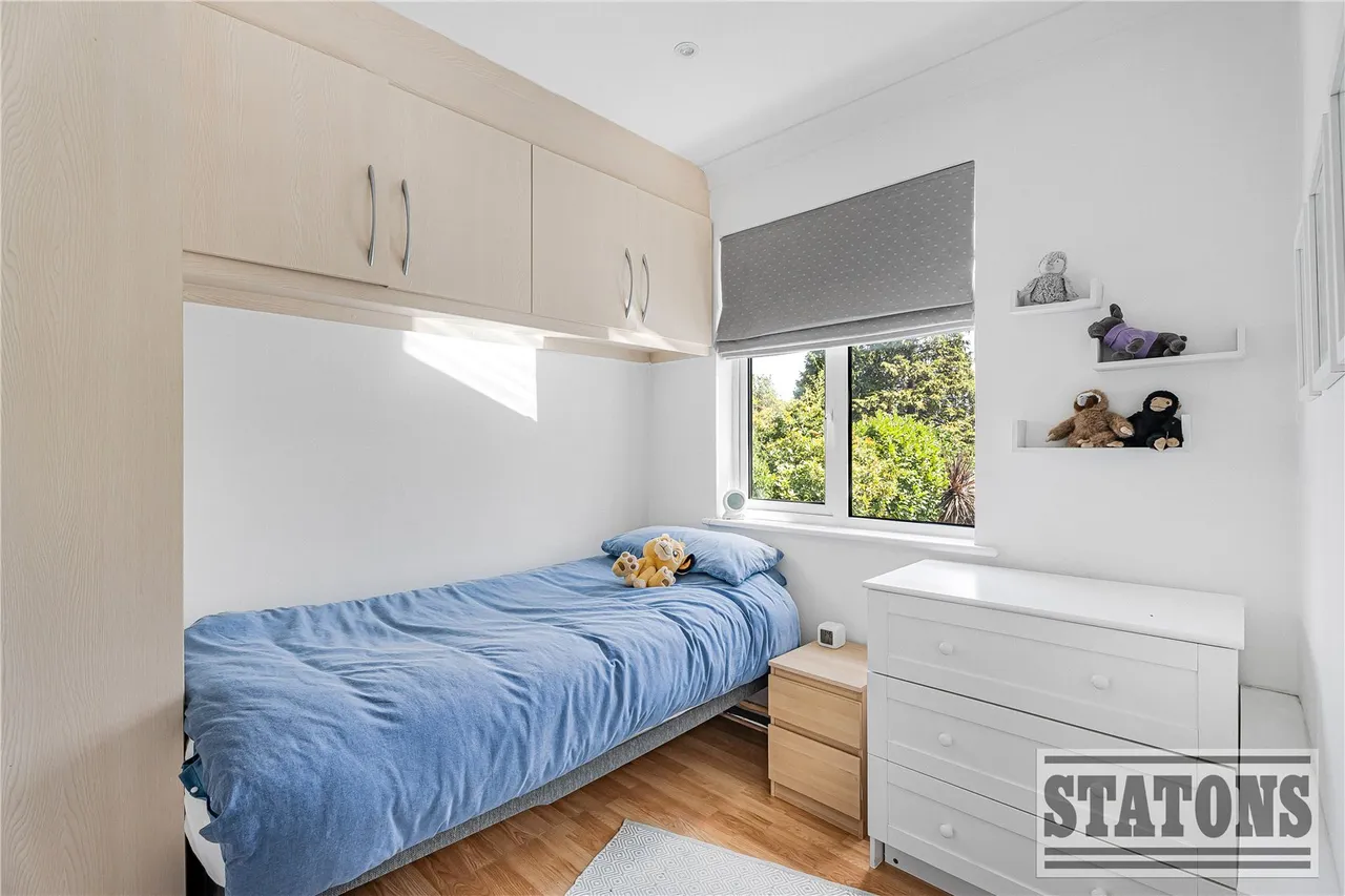 Oakdale, London, N14 5RA, photo 19