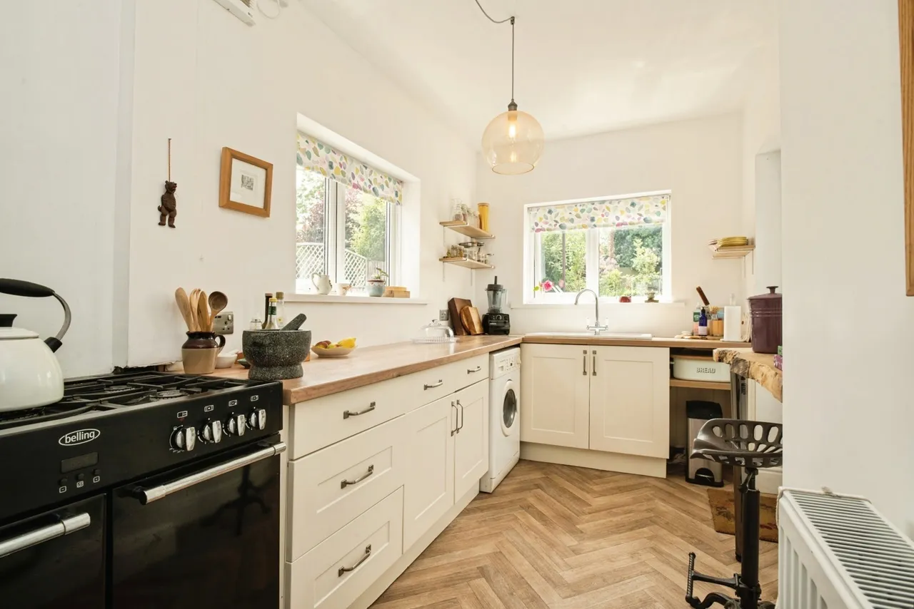 Badminton Road, Newport, NP19, photo 6