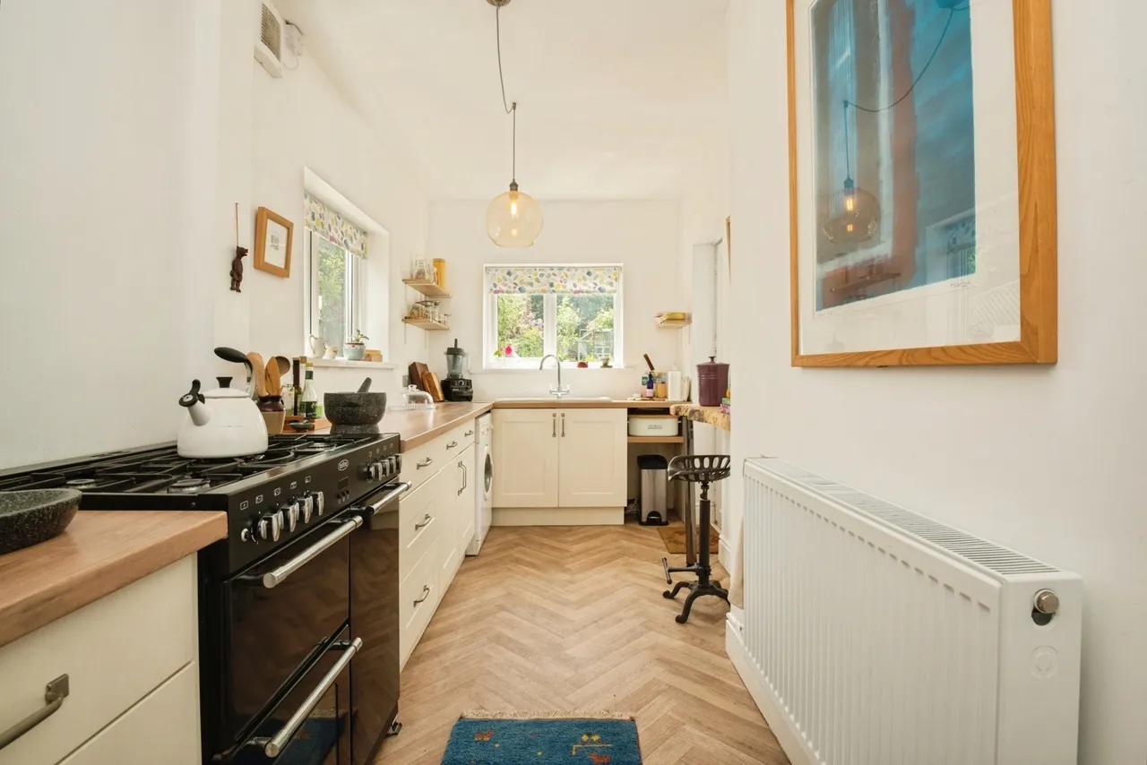 Badminton Road, Newport, NP19, photo 7