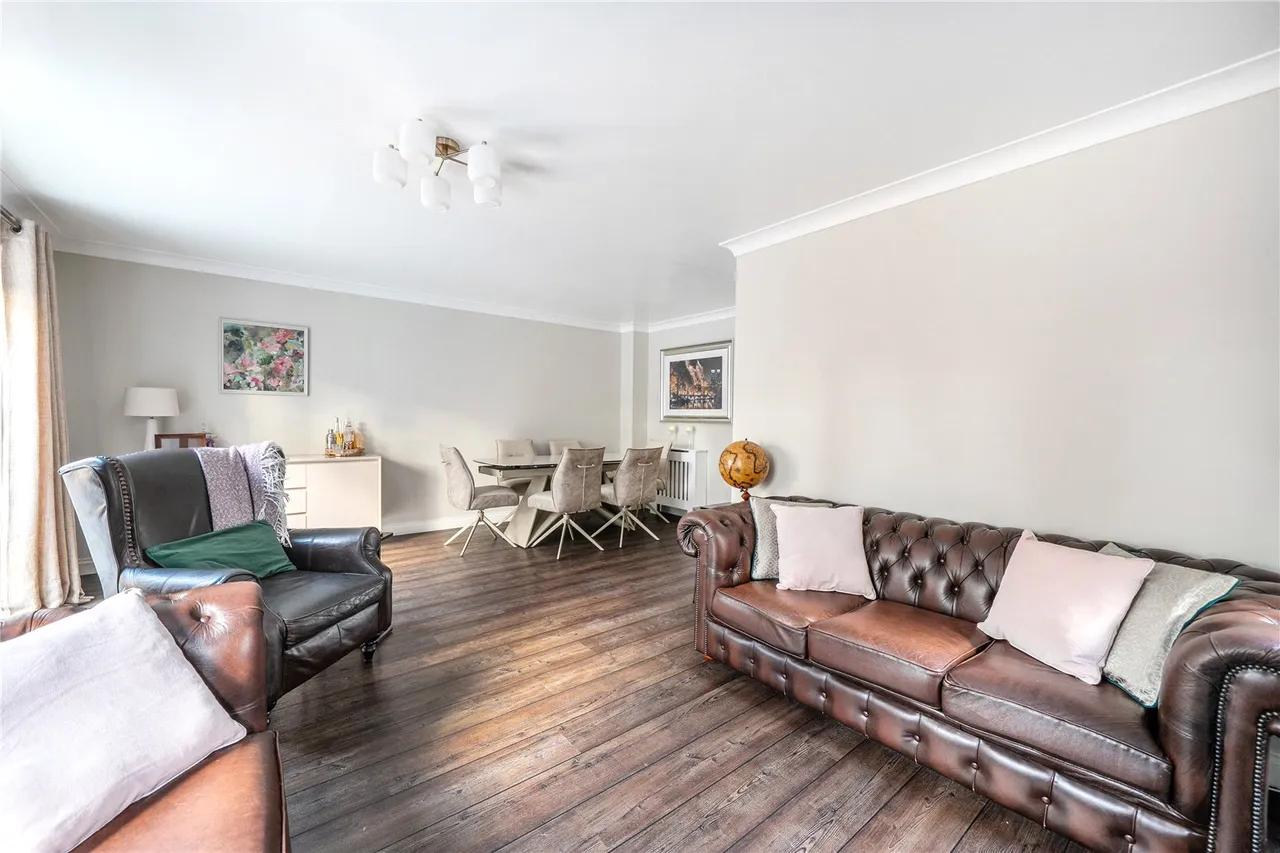 Kingsbridge End, Hook, Hampshire, RG27 9QQ, photo 21