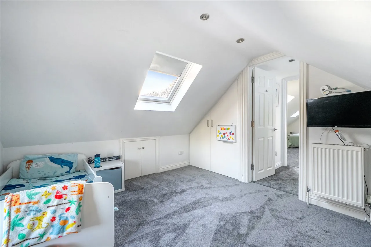 Kingsbridge End, Hook, Hampshire, RG27 9QQ, photo 19
