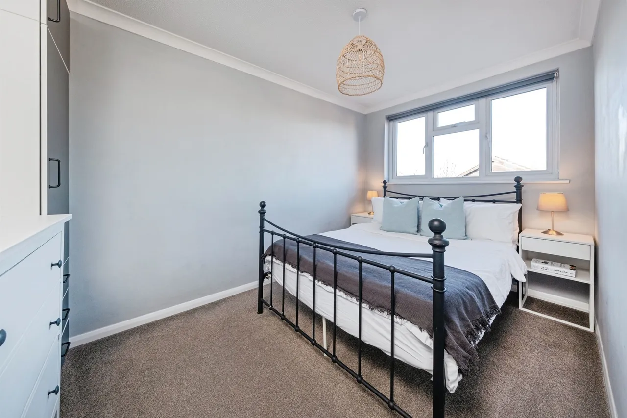 Lagonda Close, Newport Pagnell, MK16, photo 10