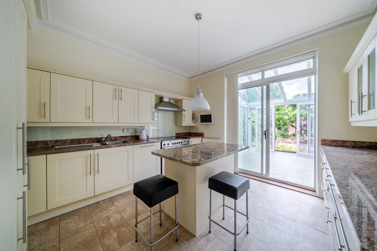 Windsor Road, Datchet, SL3, photo 3
