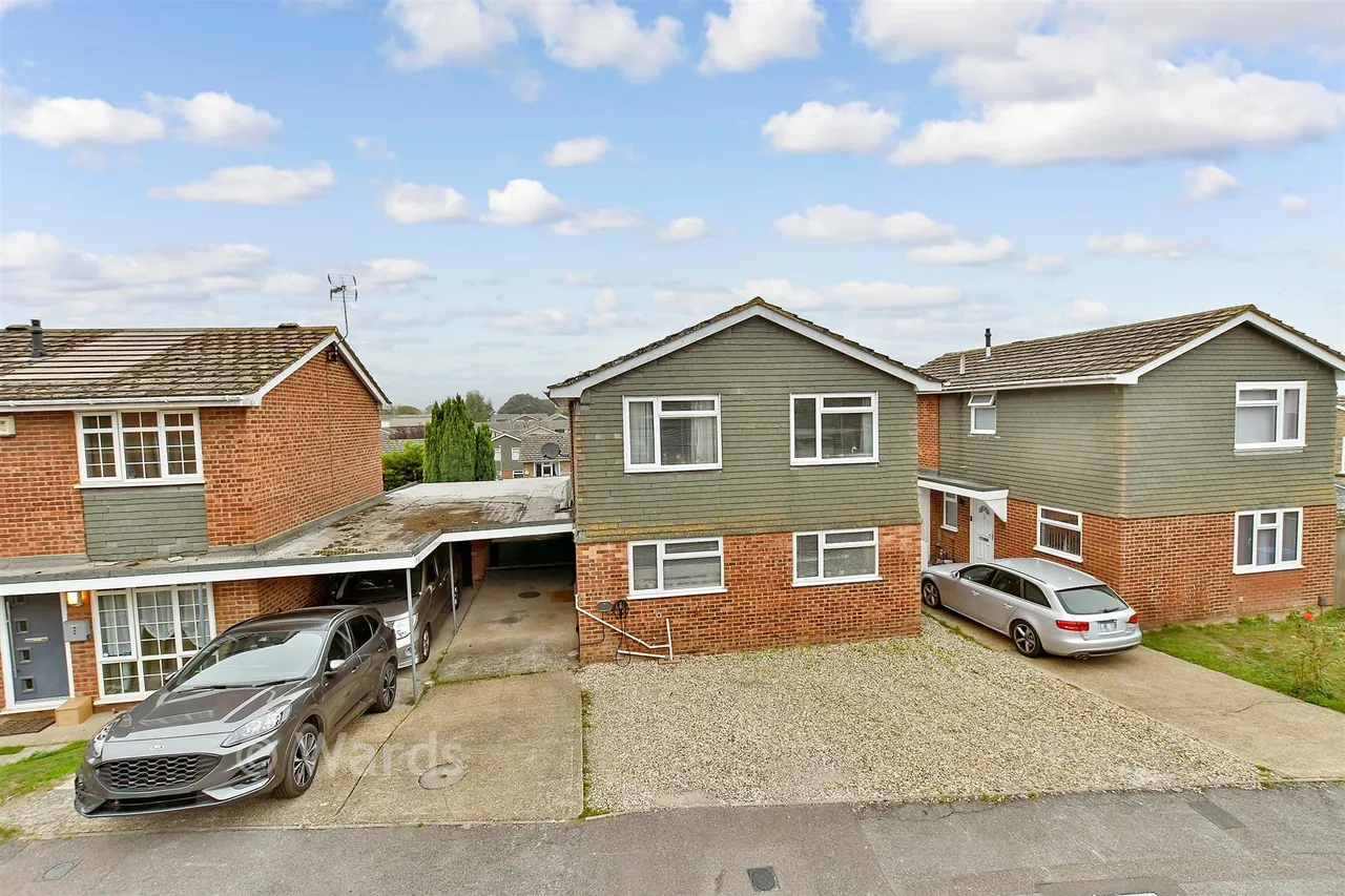 5 bed house for sale, Peregrine Drive, Sittingbourne, ME10