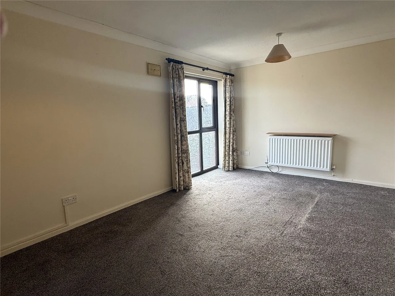 St. Marys Close, Newtown, SY16, photo 4