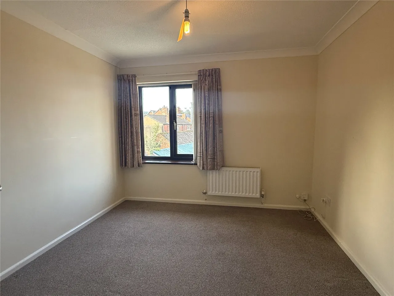 St. Marys Close, Newtown, SY16, photo 11