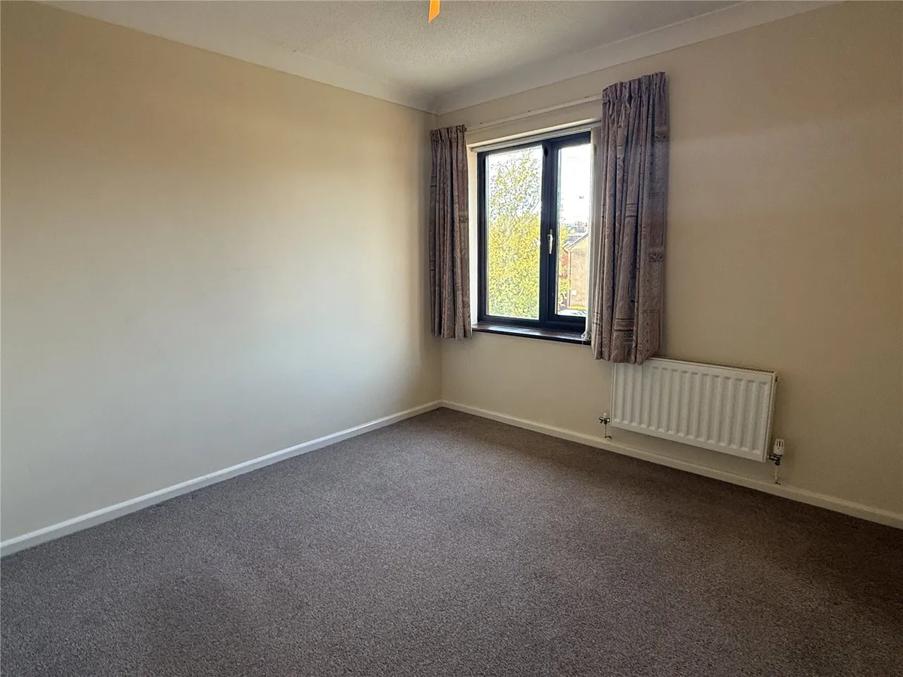 St. Marys Close, Newtown, SY16, photo 10