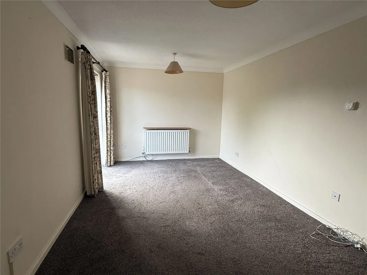 St. Marys Close, Newtown, SY16, photo 5