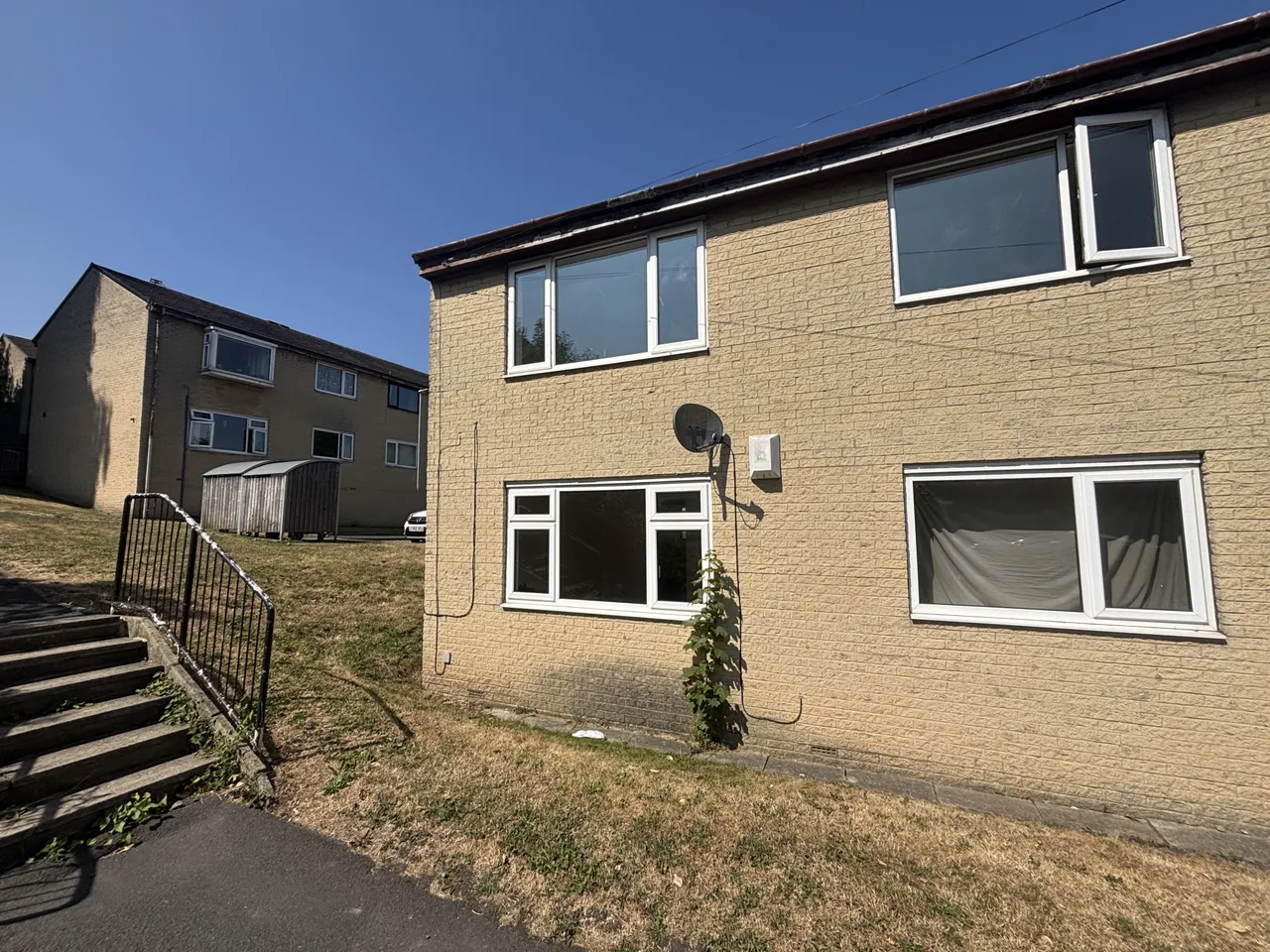 Thornes Park, Brighouse, HD6, photo 9