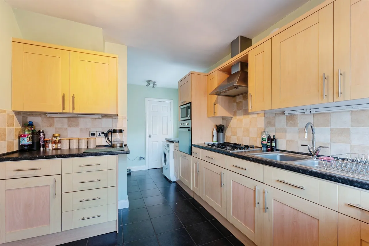 Loxdale Drive, Great Sutton, Ellesmere Port, photo 6