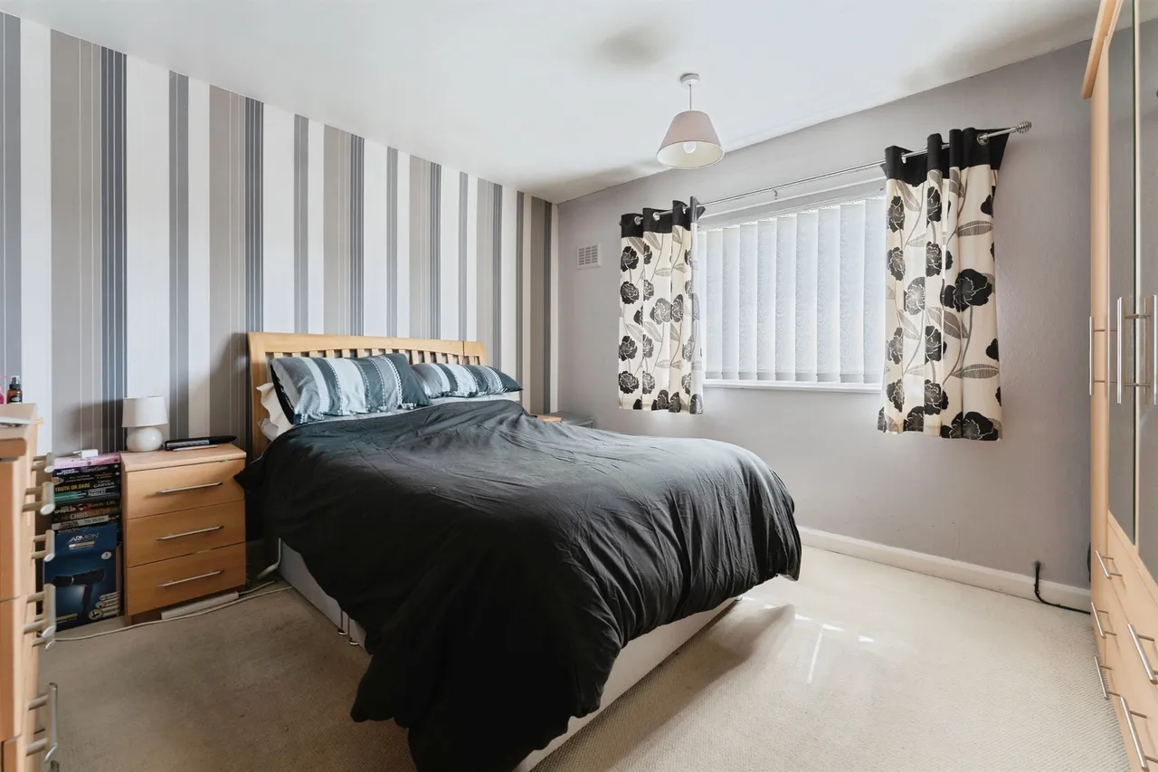 Loxdale Drive, Great Sutton, Ellesmere Port, photo 8