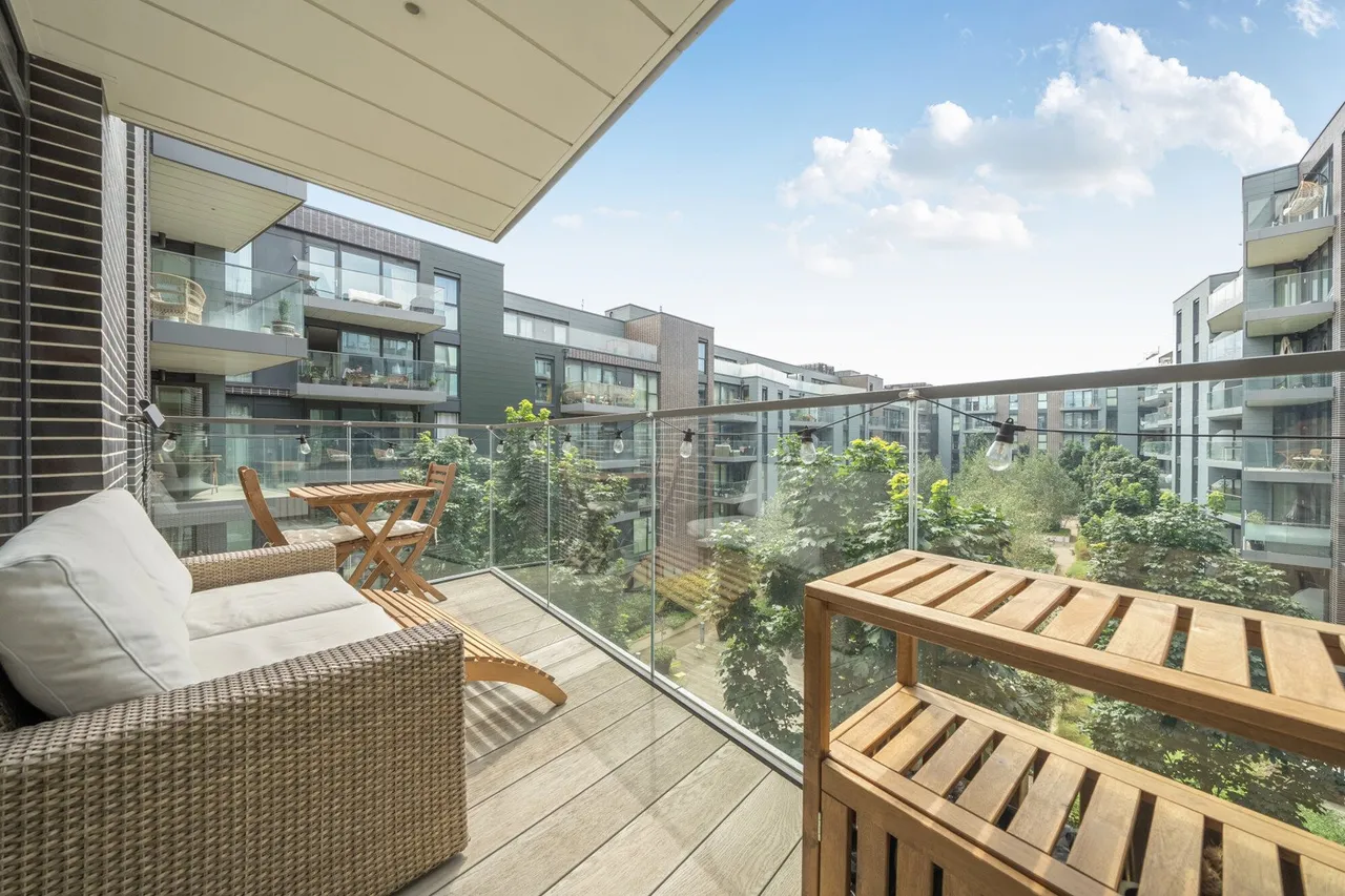 Hawthorne Crescent, SE10, photo 9