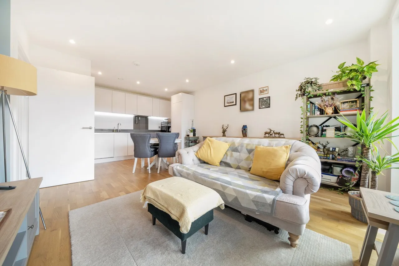 Hawthorne Crescent, SE10, photo 8