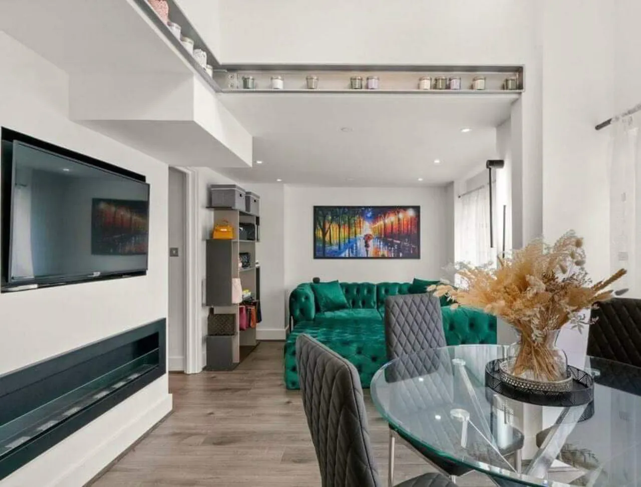 Flat 123, Building 22 (30% share), Cadogan Road, London, photo 4