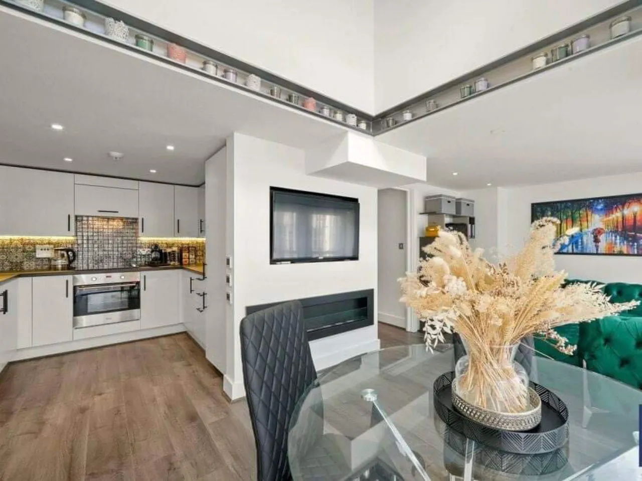 Flat 123, Building 22 (30% share), Cadogan Road, London, photo 6
