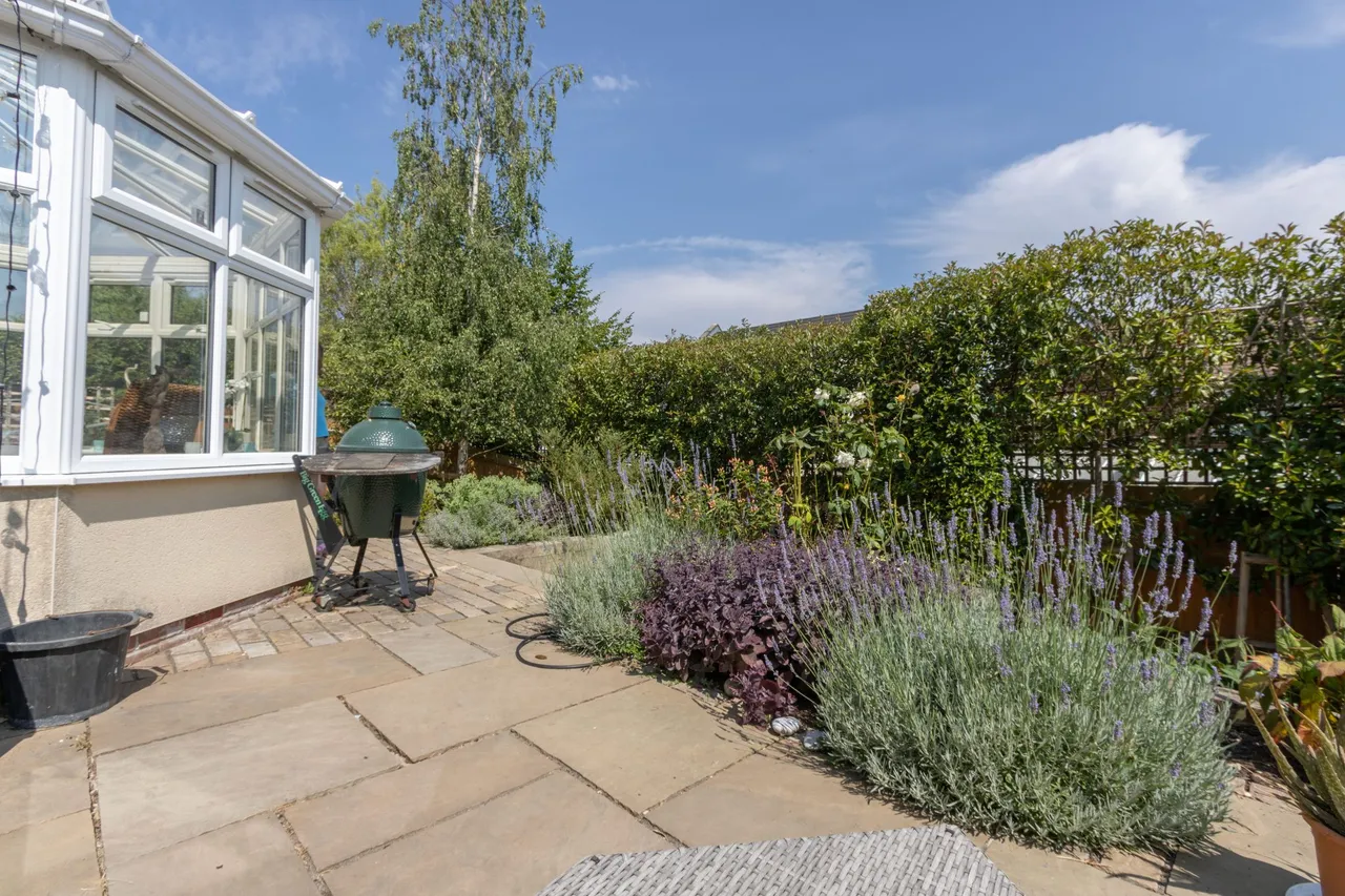 Walnut Grove, Hartley Wintney, Hook, RG27 8XG, photo 18