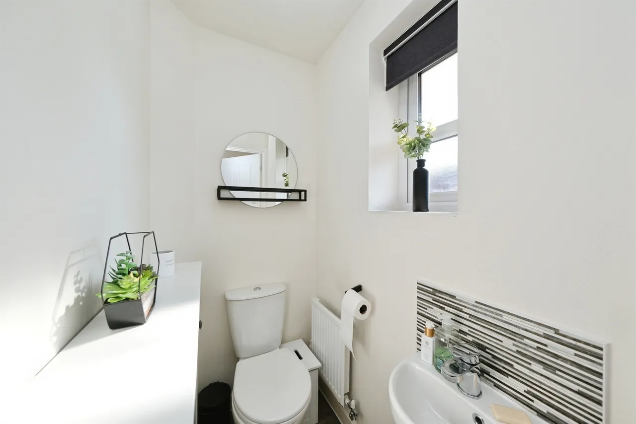 Privet Close, Bolsover, S44, photo 9