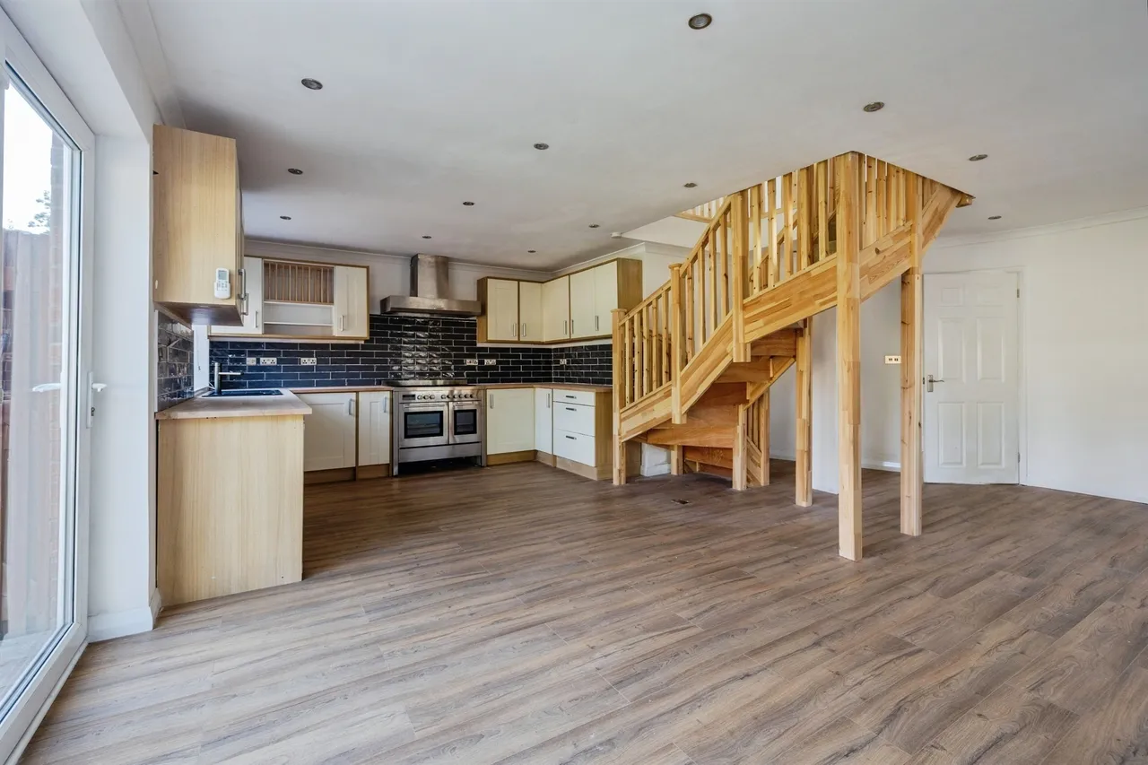 Newark Road, North Hykeham, Lincoln, photo 5
