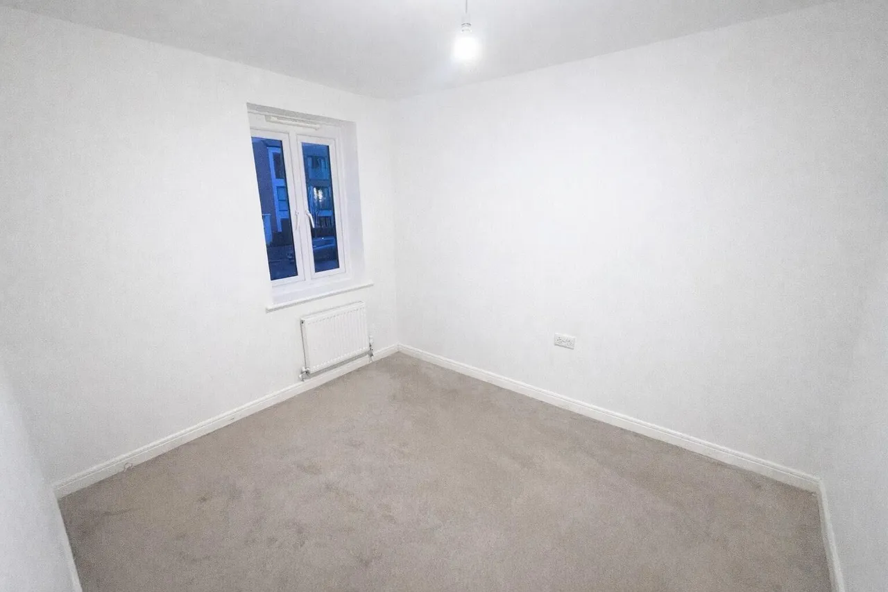 Apollo Avenue, MK11, photo 7