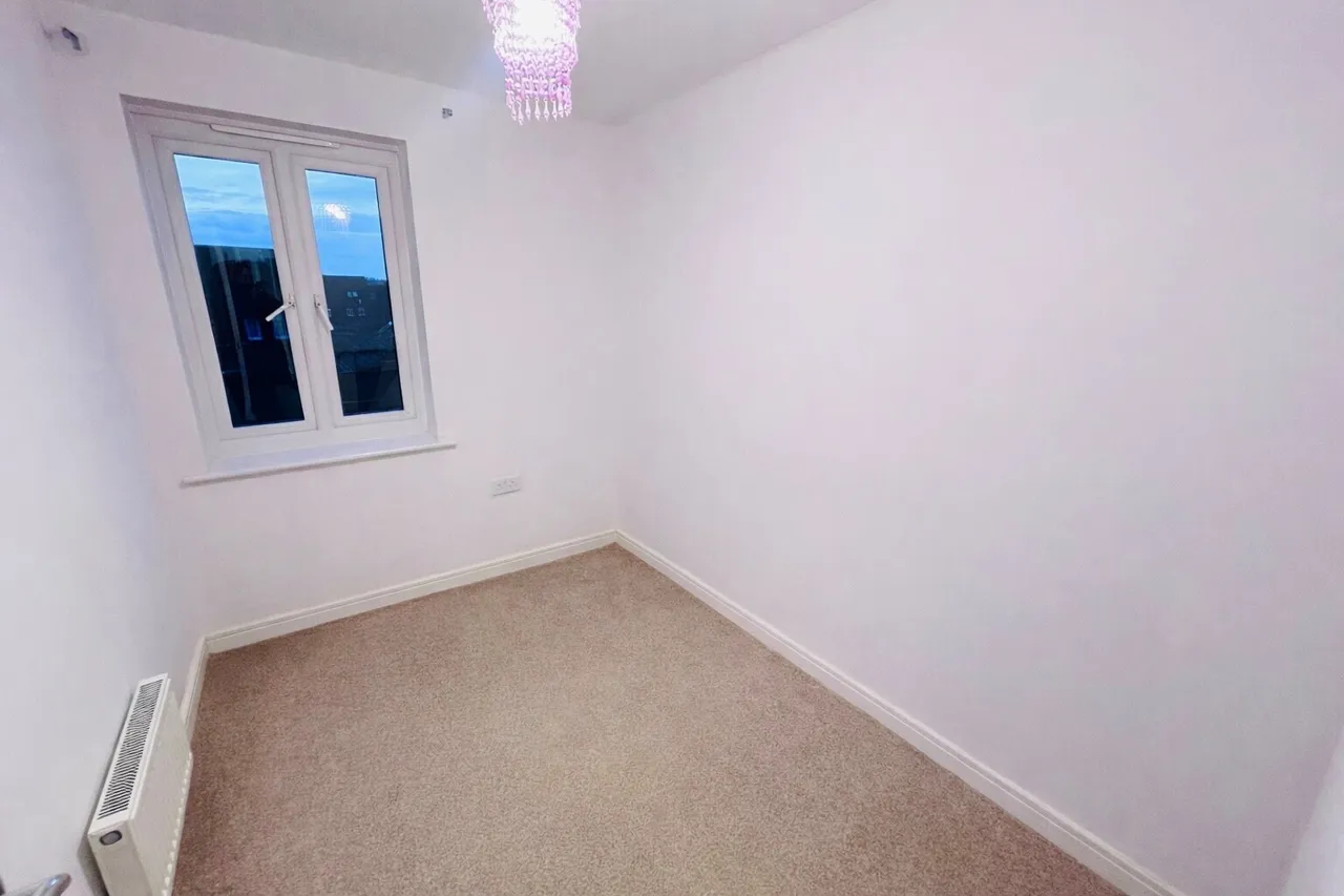Apollo Avenue, MK11, photo 8