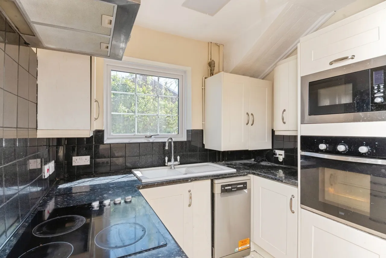 St. Osyth Road, Clacton-on-Sea, Essex, CO15, photo 5