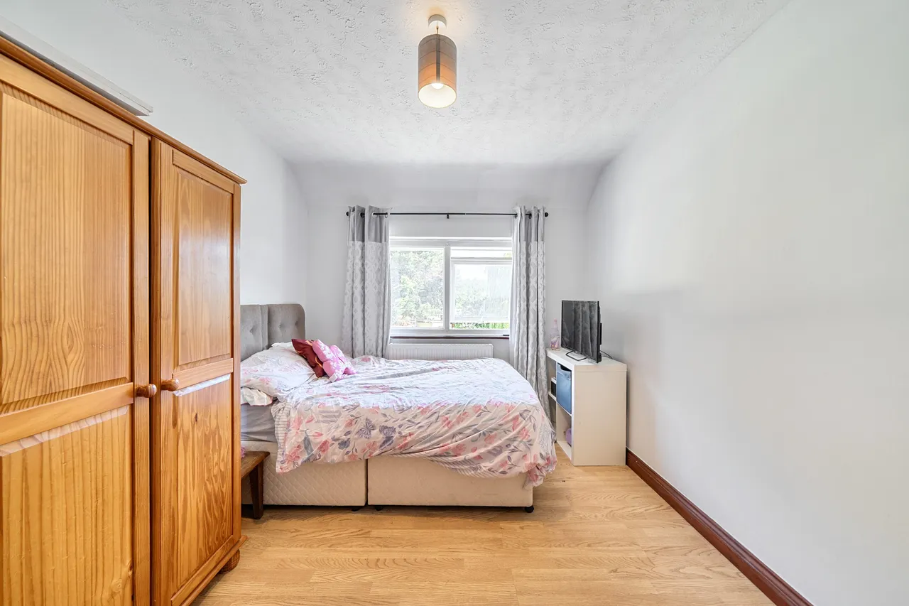 Church Close, Uxbridge, UB8, photo 9