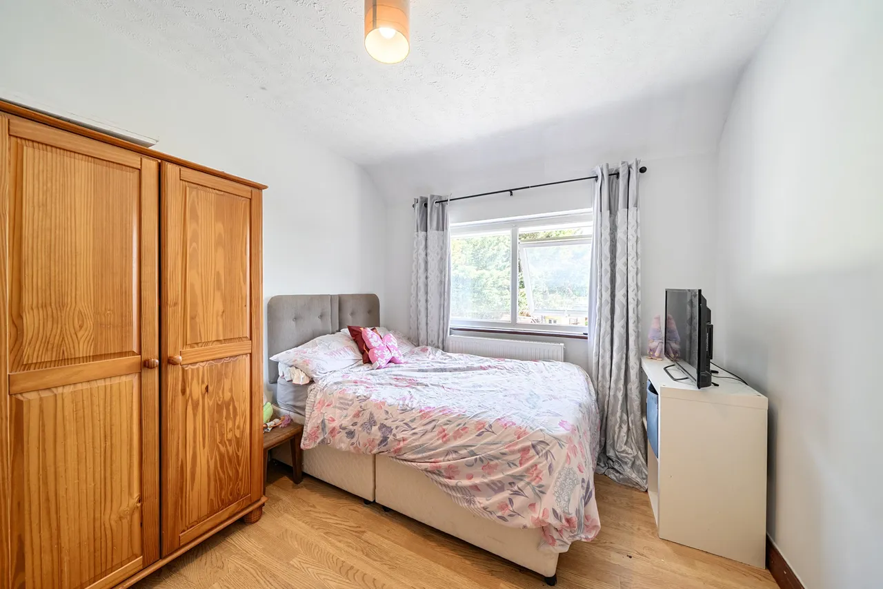 Church Close, Uxbridge, UB8, photo 8