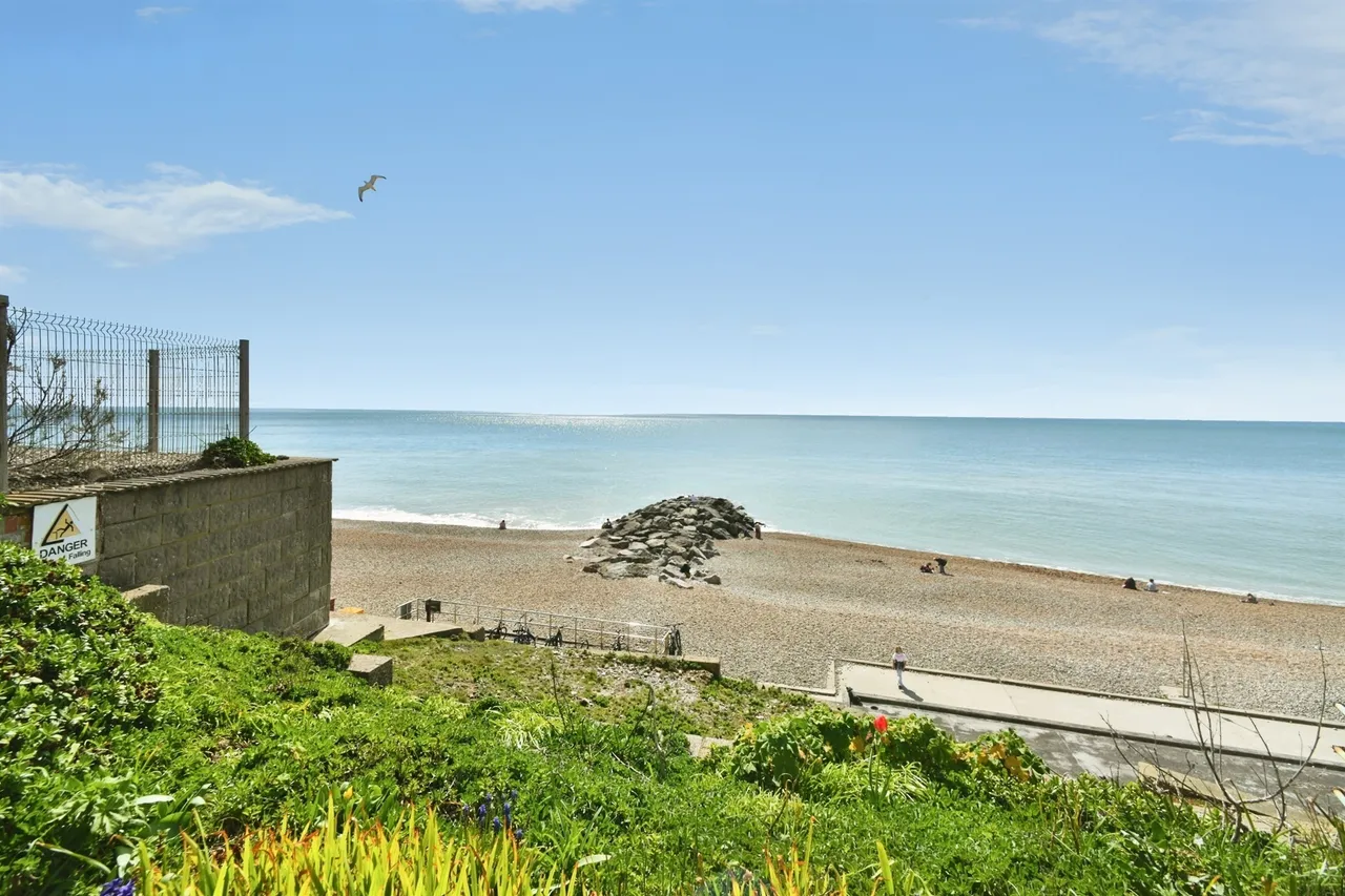 High Street, Rottingdean, BN2, photo 15