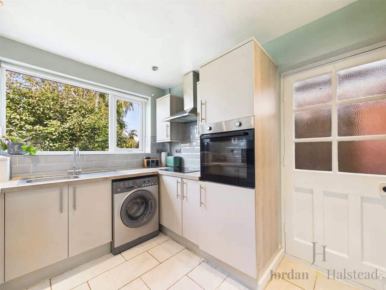Bickerton Avenue, Frodsham, WA6, photo 14