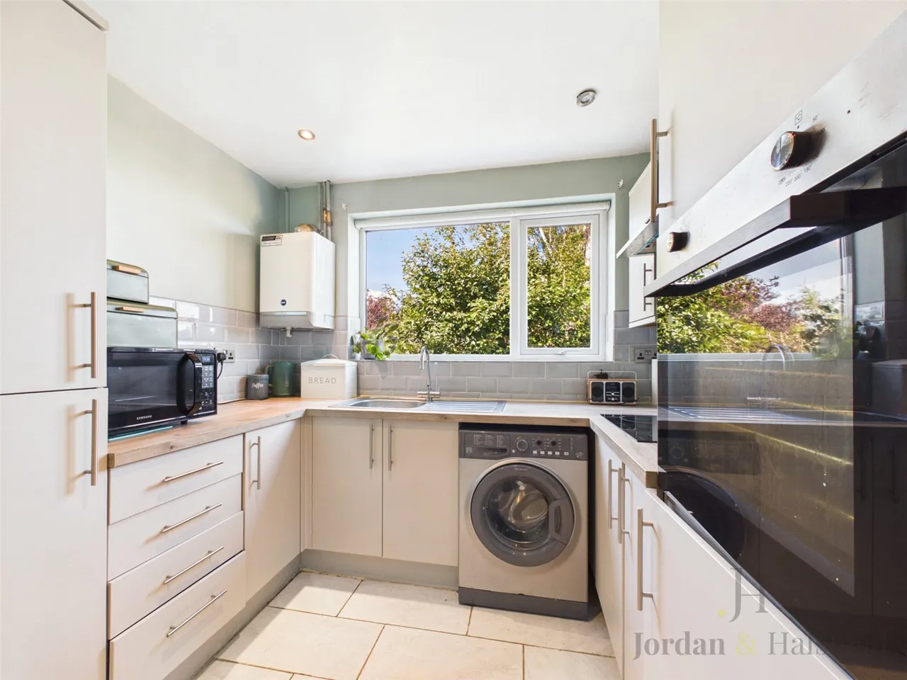 Bickerton Avenue, Frodsham, WA6, photo 3