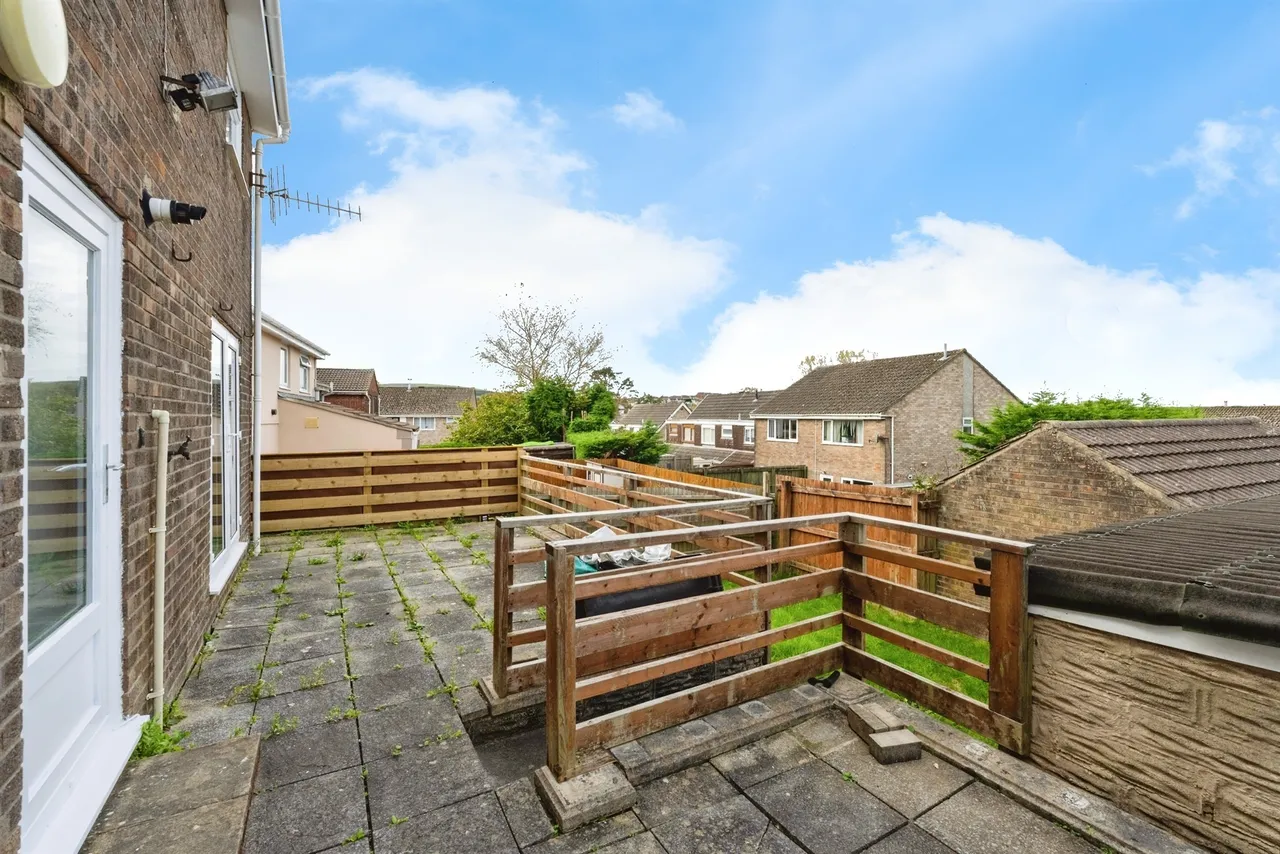 Greenwood Drive, Neath, SA11, photo 13