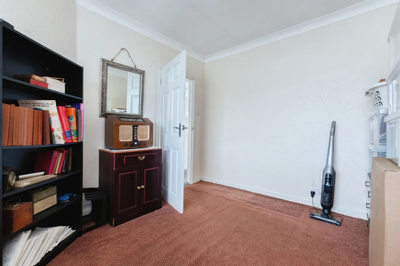 Venning Avenue, Bournemouth, BH11, photo 9