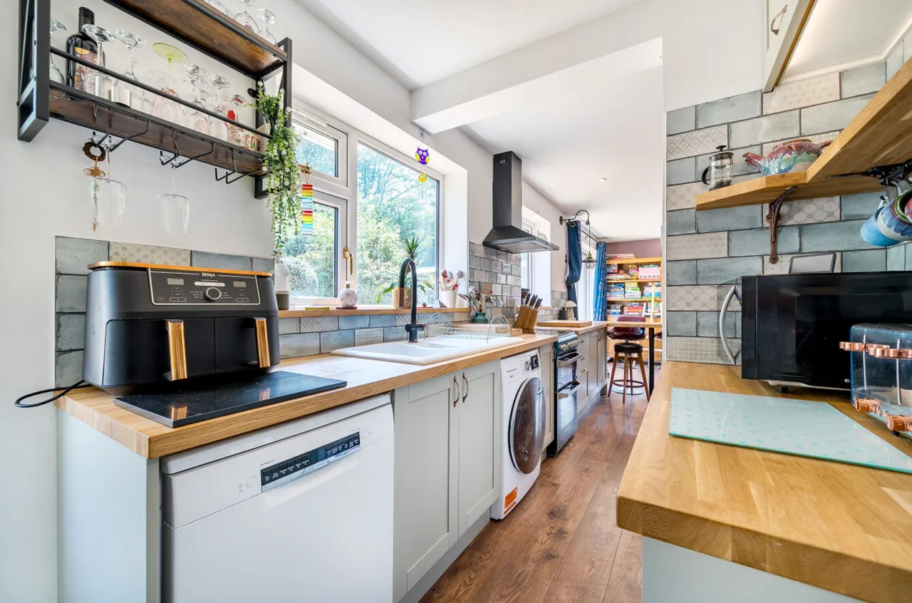Greenbanks, Lyminge, CT18, photo 8