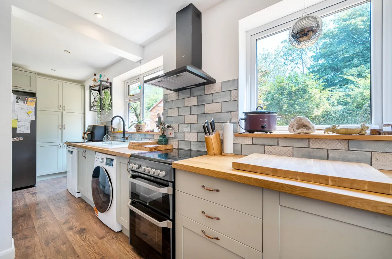 Greenbanks, Lyminge, CT18, photo 7