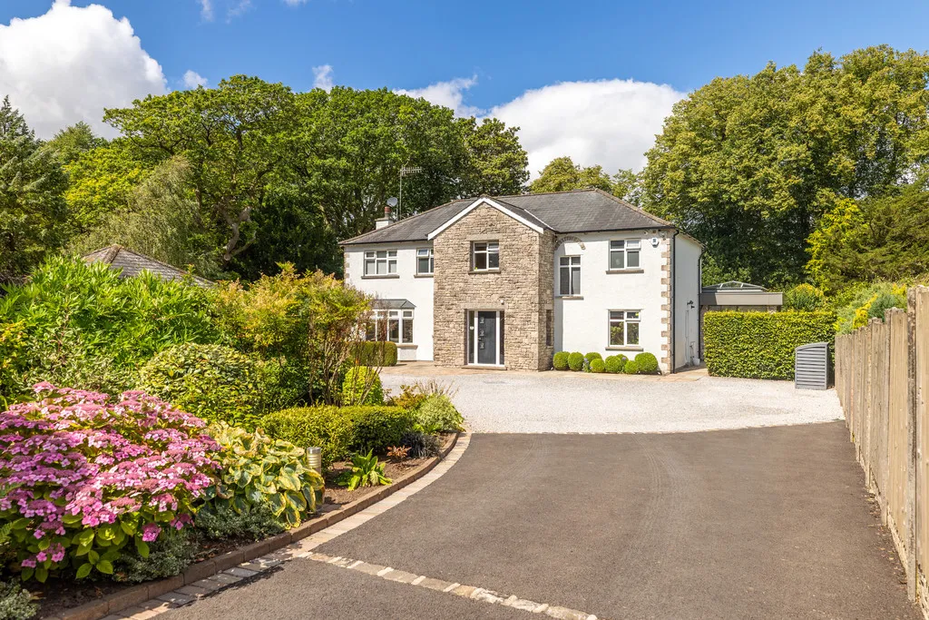 4 bed house for sale, New Barns Road, Arnside, LA5