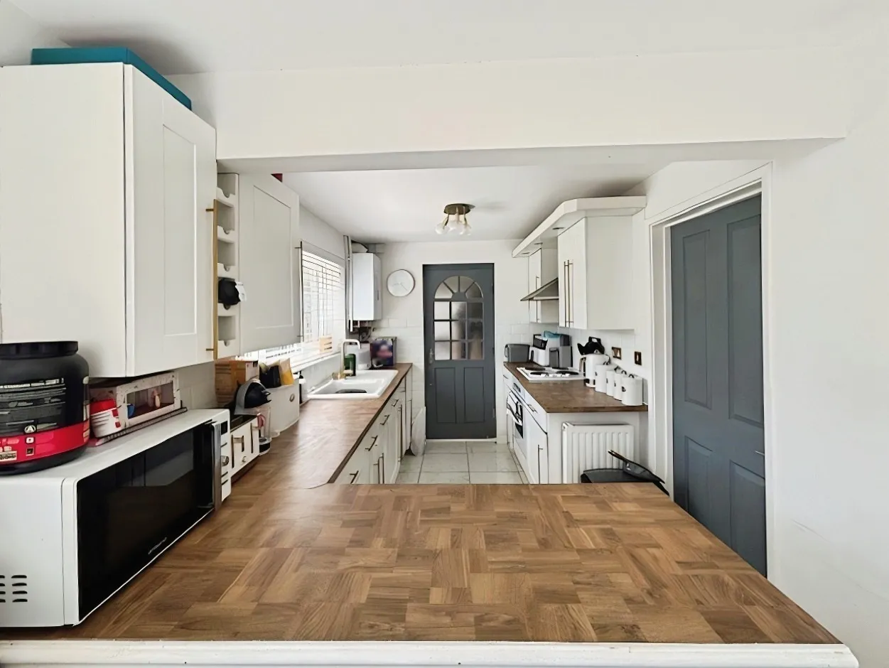 Woodland Road, Crynant, Neath, Neath Port Talbot, SA10 8RH, GB, photo 2