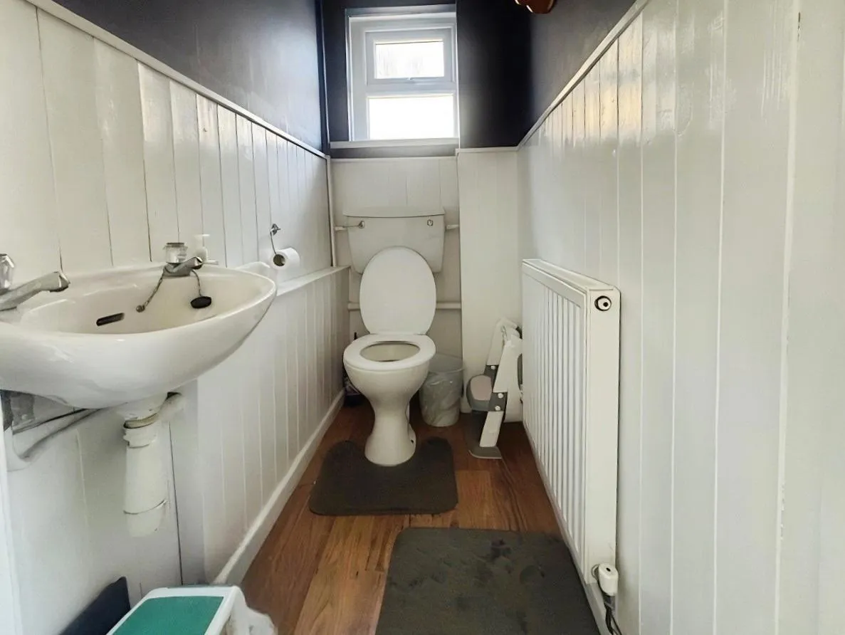 Woodland Road, Crynant, Neath, Neath Port Talbot, SA10 8RH, GB, photo 7