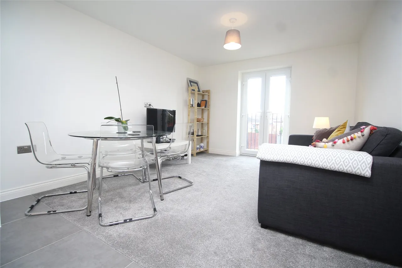 Westbury Lane, Newport Pagnell, MK16, photo 6