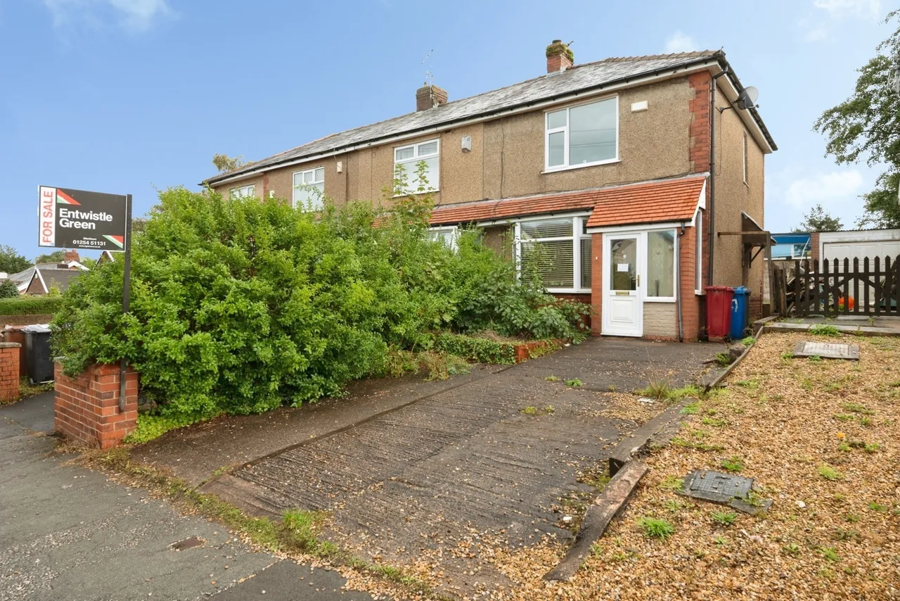 2 bed house for sale, Shorrock Lane, Blackburn, BB2
