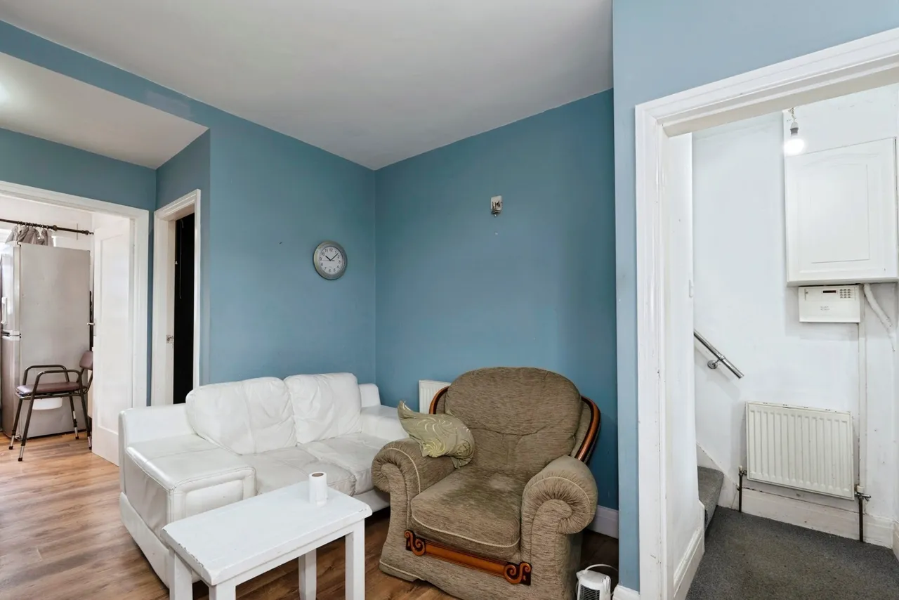 Shorrock Lane, Blackburn, BB2, photo 4