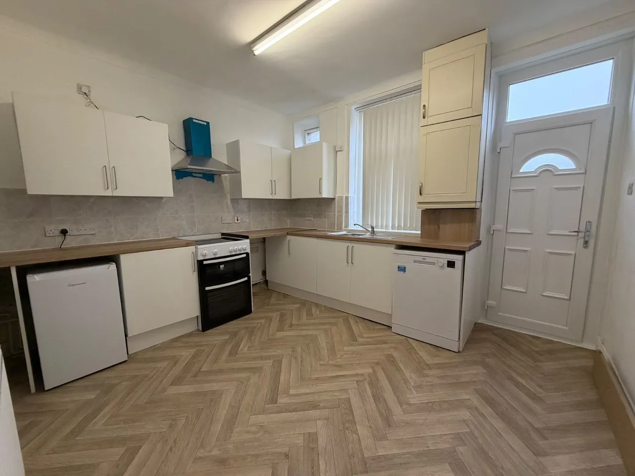 Myrtle Avenue, Bingley, BD16, photo 14
