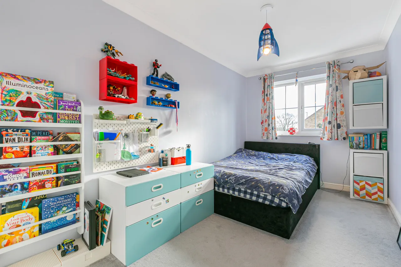 Upper Halliford Road, Shepperton, TW17, photo 9