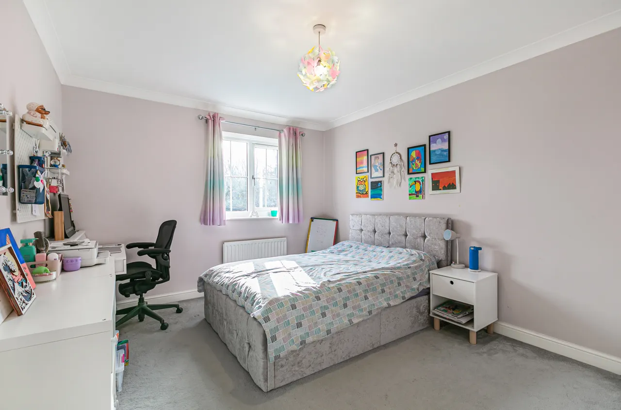 Upper Halliford Road, Shepperton, TW17, photo 8