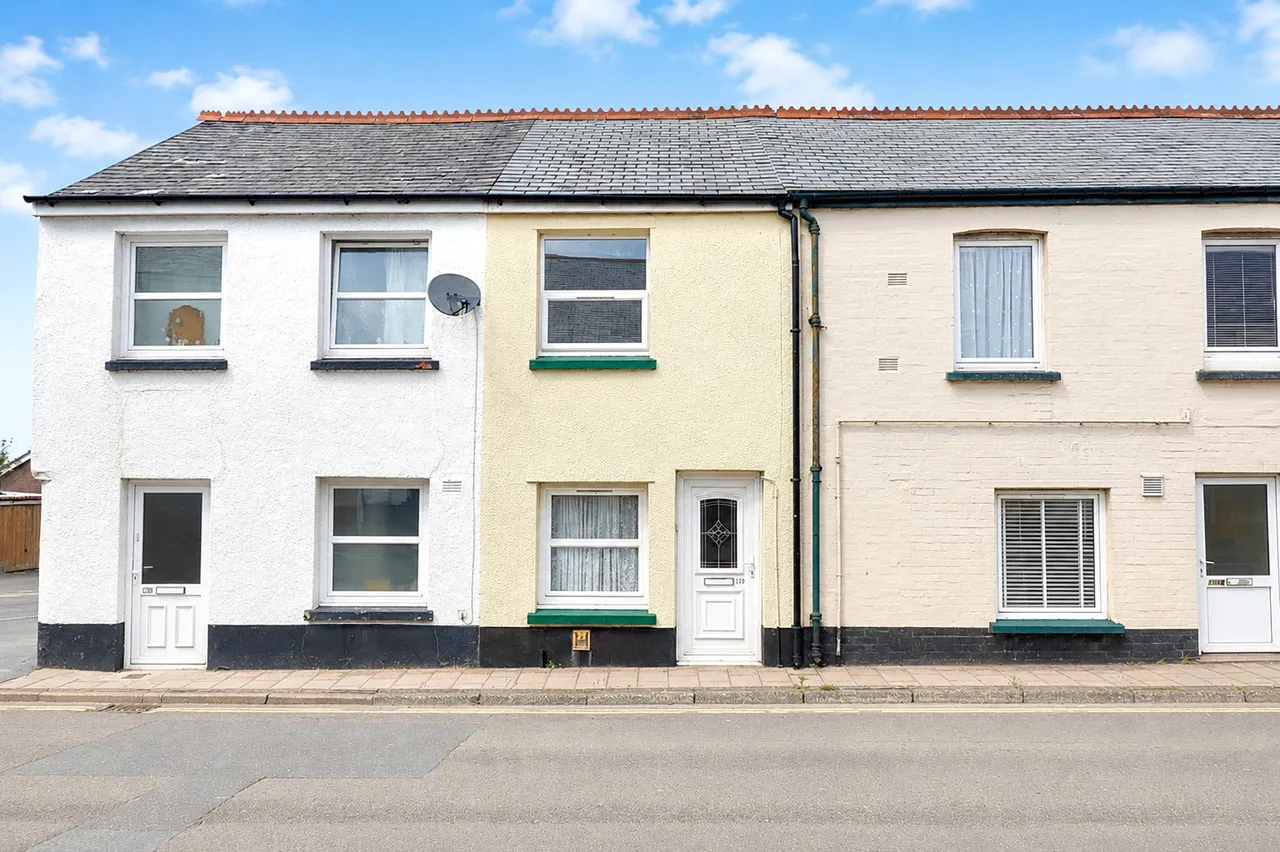 2 bed house for sale, New Street, Torrington, EX38