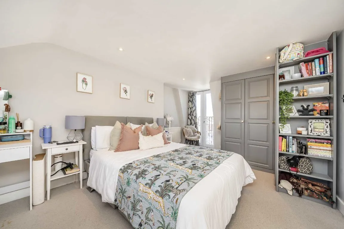 Tranmere Road, SW18, photo 8