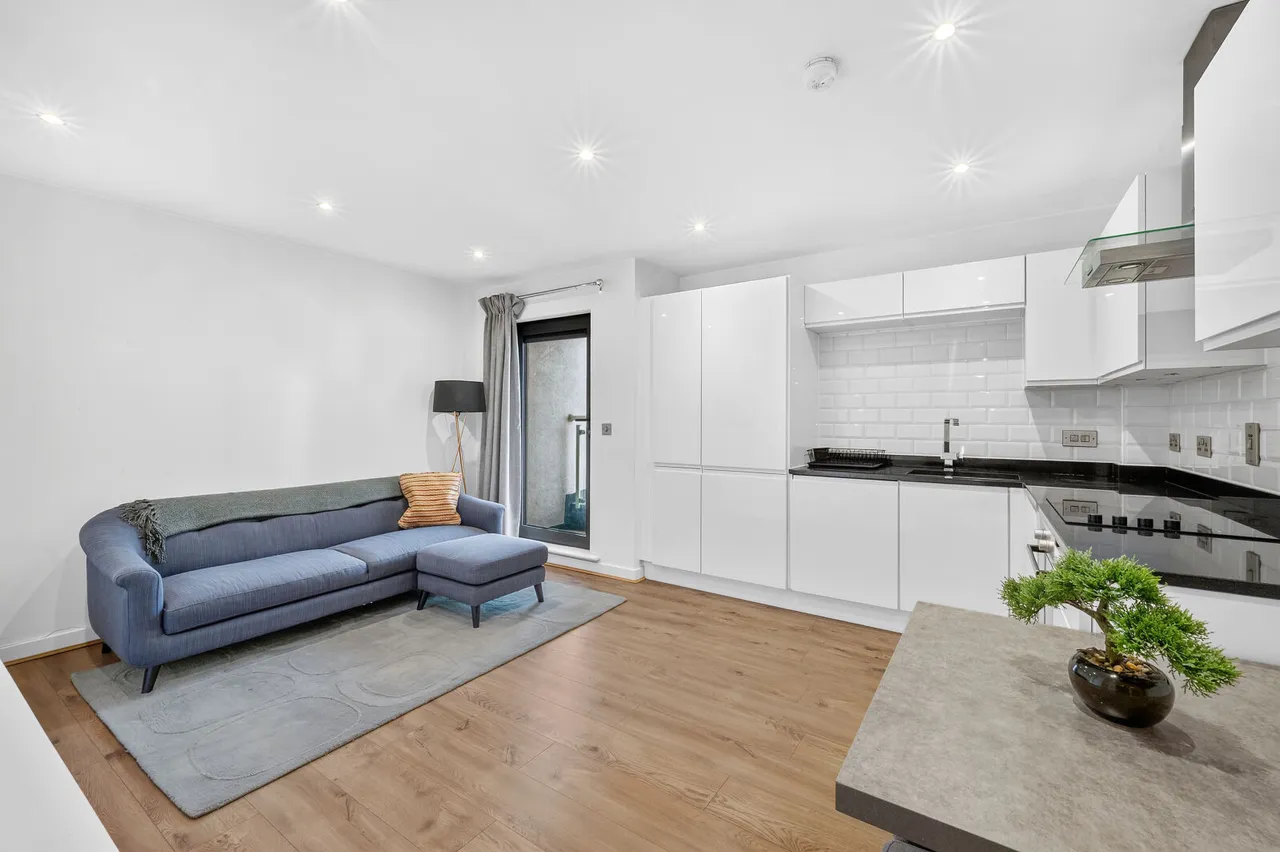 Milner Road, London, SW19, photo 4