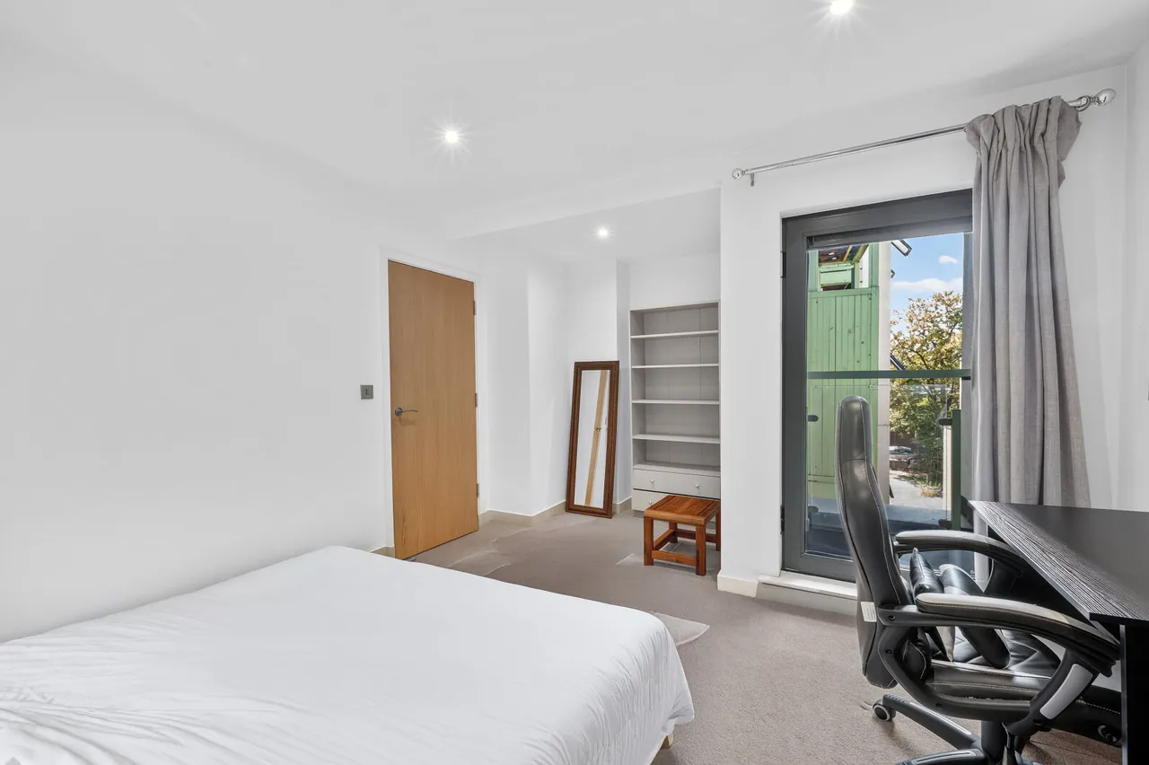 Milner Road, London, SW19, photo 8